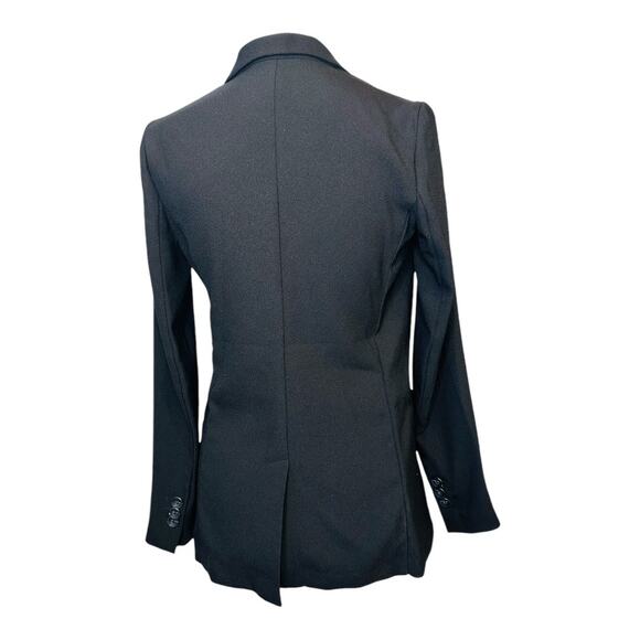 Treasure & Bond Crepe Relaxed Fit Front Button Closure Lightweight Blazer - Picture 7 of 8